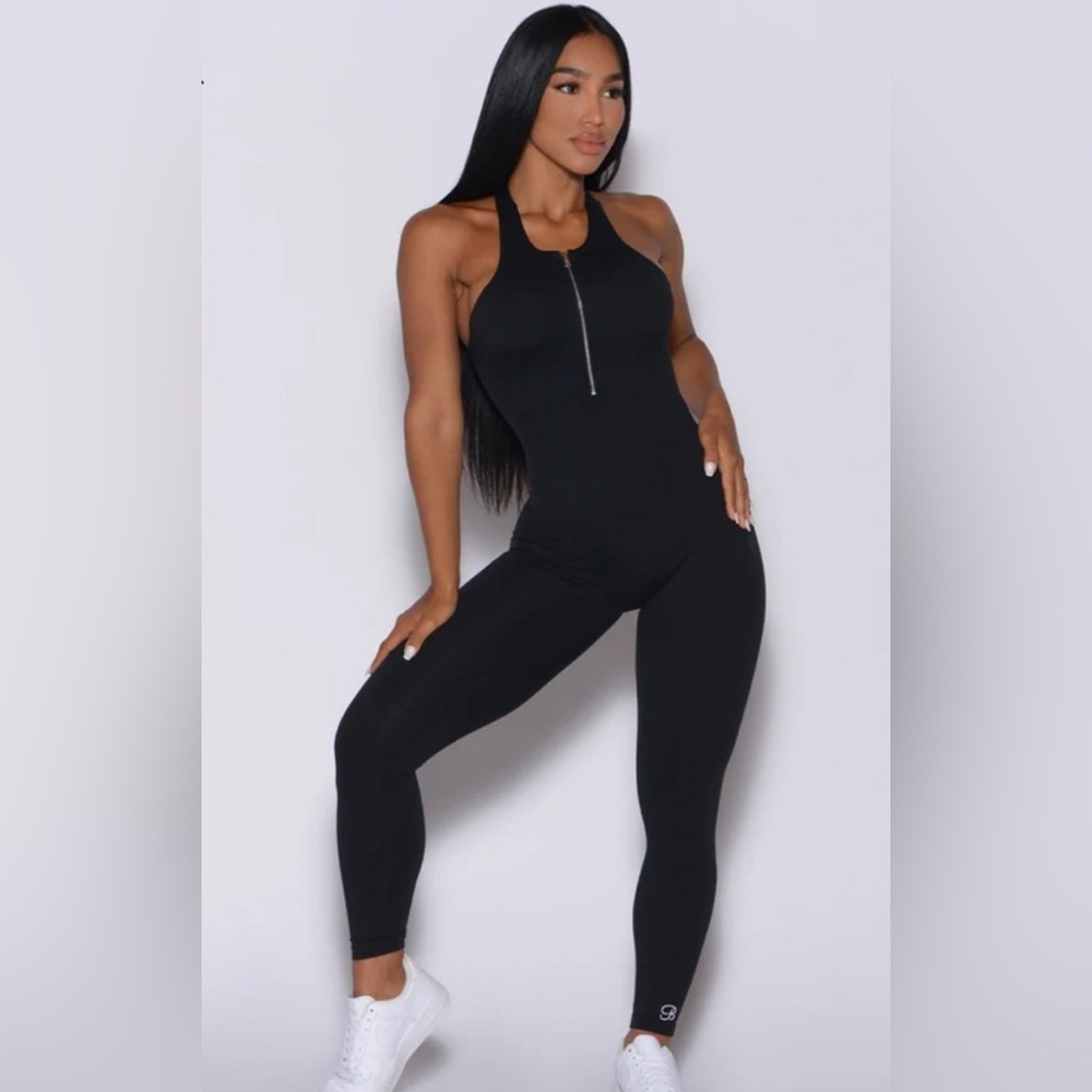💣 Bombshell Sportswear Zip Bodysuit Sz. Small